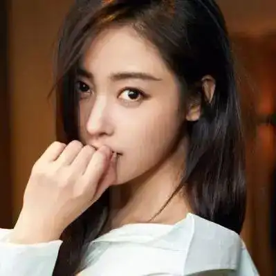 美人计为什么非要装嫩,我看张天爱的御姐妆就很赞啊