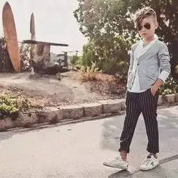 超级无敌小鲜肉