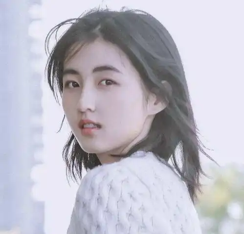 养成系女星境遇大不同张子枫一路开挂,王莎莎因颜值被嘲