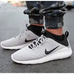 爱鞋一族,送给你们最舒适的生活状态,潮男最爱