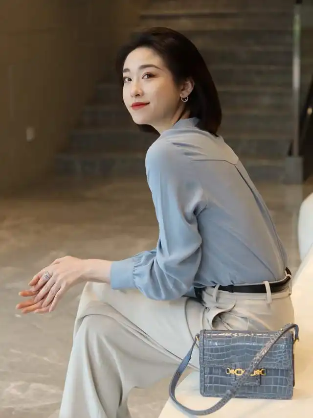 普通女生想要穿好衬衫,看懂这6套搭配方法,上身才得体又高级