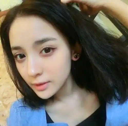 古力娜扎接发变仙女短发变长无需等待