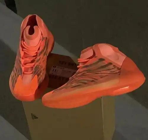 yeezy全明星纪念款悄悄发售,该系列最佳配色设计也要来了