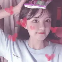 卡通卖萌女生头像自拍技