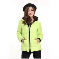 女生穿羽绒服很可爱头像微信头像图片大全