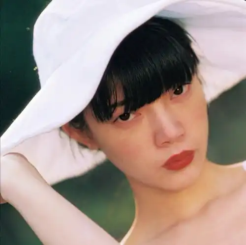 有没有又甜又欲的女生头像