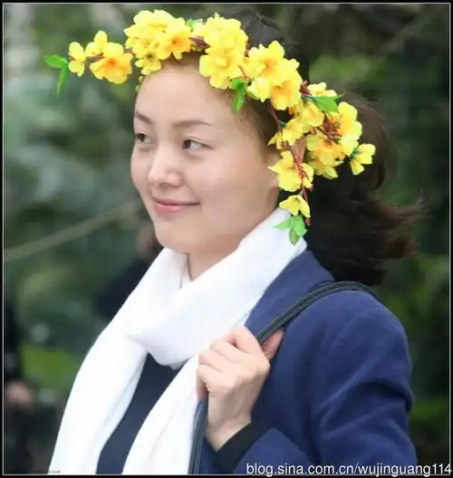 樱花季节,武大校园美女扎堆图