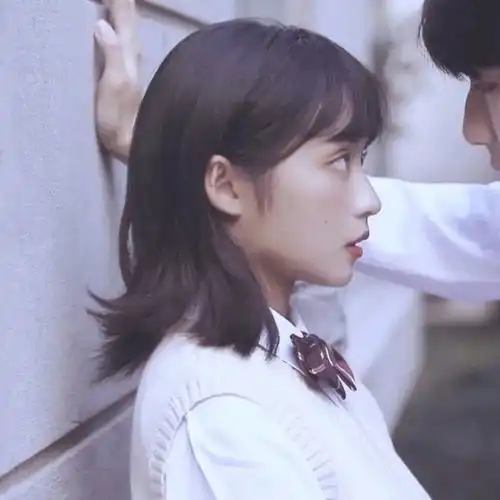 情侣头像春早秋晚,岁岁平安