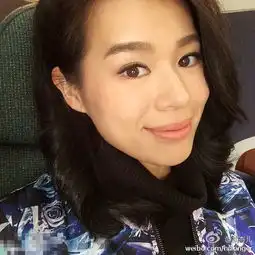 胡杏儿交新欢大量生活私照曝光泳装性感组图