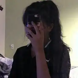 侧身小女生头像