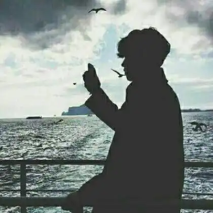 qq男生黑白头像帅气冷酷,全部是侧面的面无表情的男人