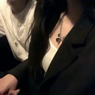 2021最新高质量的情侣真人头像祝我们遇见的每一个人都很真诚