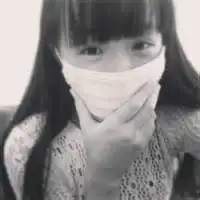 要一对戴口罩的情侣头像,