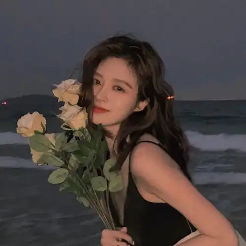 闺蜜头像惊扰美色