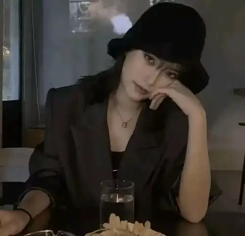 丧到极致的文案,看了别哭