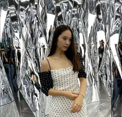 先别买t恤春夏穿吊带太绝了,显瘦又气质