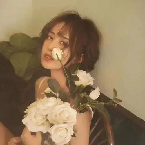 一眼就沦陷的温柔系女生