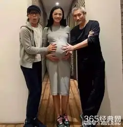 周星驰和徐克闹翻宣传新片全程黑脸