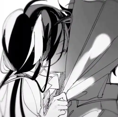 闺蜜头像黑白动漫情侣头像我也渴望有人懂,却习惯了冷暖自知