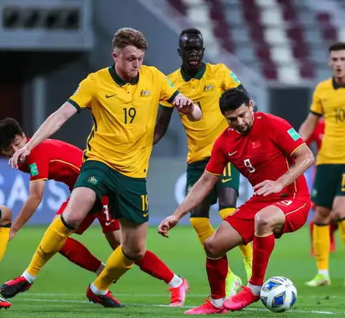 三无国足拿什么赢澳大利亚,输球情理之中