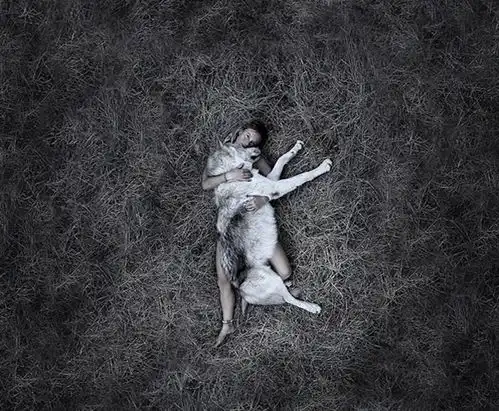 狗是人类的朋友,有你的陪伴真好