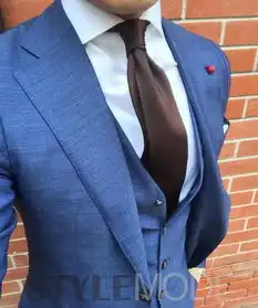 质感男的西服穿搭可不只有黑色