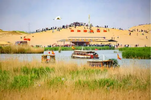 五一假期宁夏沙湖推出白黑系列旅游新项目