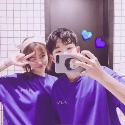 情侣头像暧昧禁欲系接吻