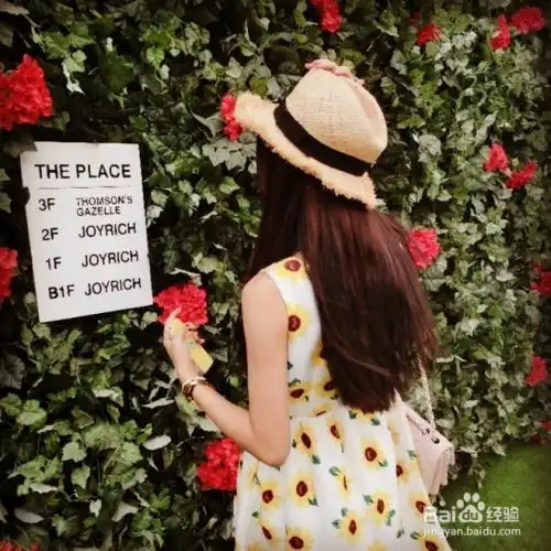 绿系女生头像背影图片裴