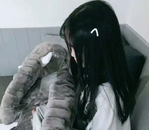 女生头像0226不露脸温柔学生党女头