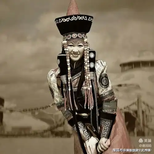 2021创意人像作品选下这一组更精彩,每一幅都让人过目难忘