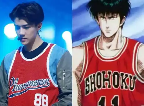 漫画里走出来的男人,吴世勋最后一张是来搞笑的吗