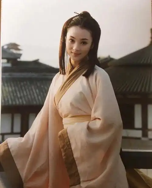 看明星变美系列蒋勤勤