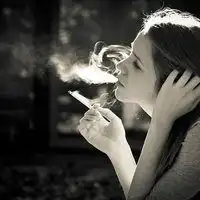 抽烟喝酒女生头像伤感微信头像图片大全