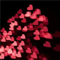 柒号大爱红色头像你笑的时候光芒都将我刺透