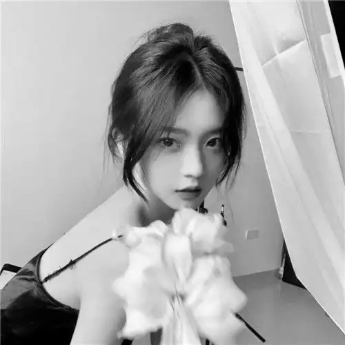 唯美女生黑白头像图片,不可错过的神秘魅力