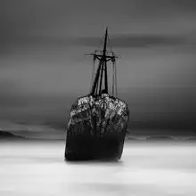 孤独空灵的黑白世界