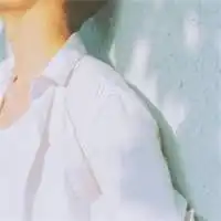 白衬衫简约的男生头像微信头像图片大全