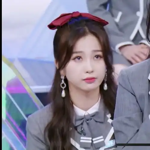 虞书欣真的很棒,我现在明白养成系是什么感觉了,...