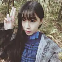 女生头像黑白短发别在我死心以后说后悔