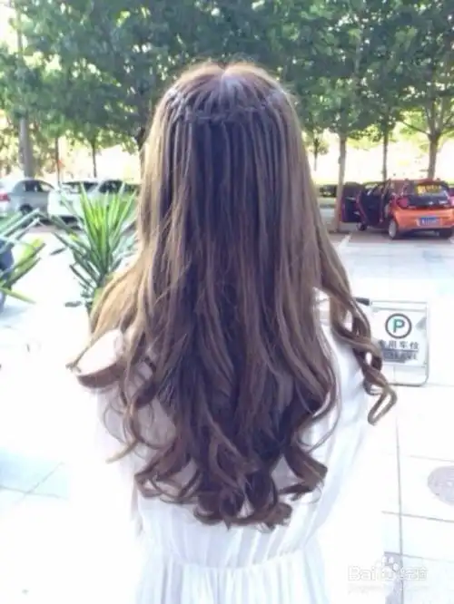 怎样打理你的卷发