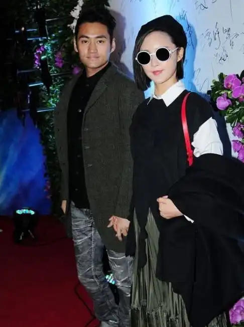 情侣装穿搭术,一起来get张歆艺夫妇默契穿搭,让你秀恩爱更高阶