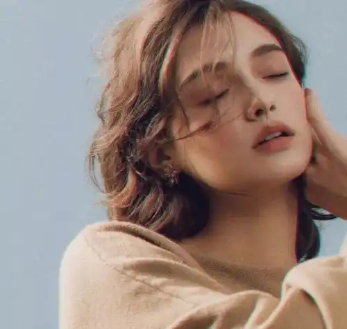 夫妻离婚,妻子网络曝光原因垃圾男人都是女人宠出来的