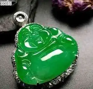 翡翠正阳绿的颜色及级别揭示神秘的翠绿色调