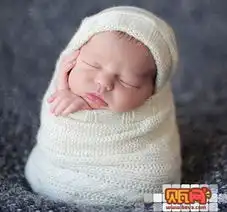 小孩头像萌系襁褓