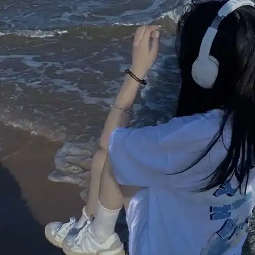 可爱系头像女生文案