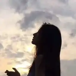 黑色侧脸头像男动漫系女