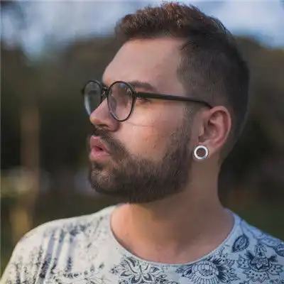 欧美侧脸霸气头像男生头像,成熟的外国男性的侧脸图片