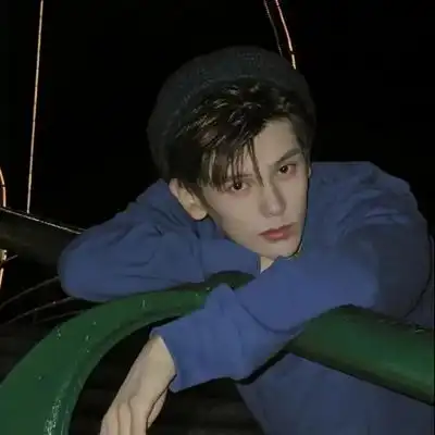 2023最新潇洒自由男生头像