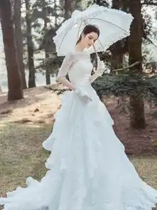 tiglily2016春季婚纱魔幻潘多拉的衣裳